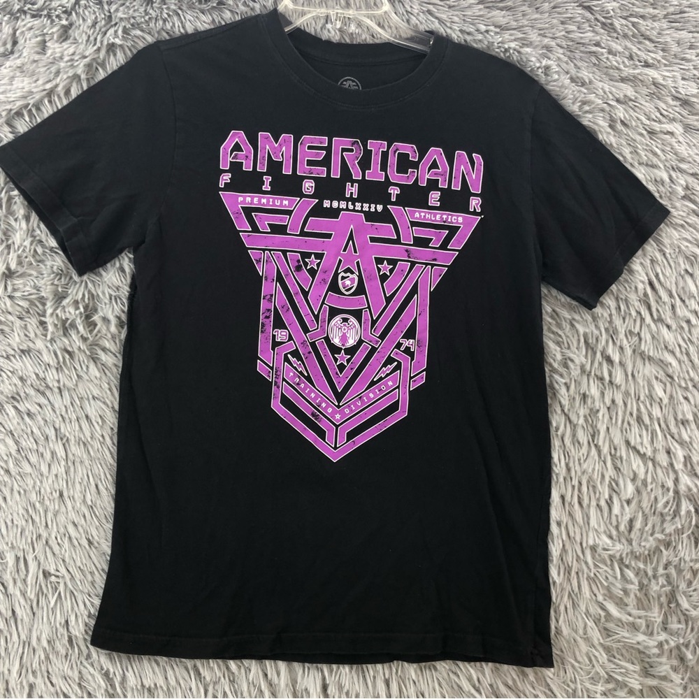 American Fighter Tshirt Womens XL Fits Smaller Spellout Logo Black Purple